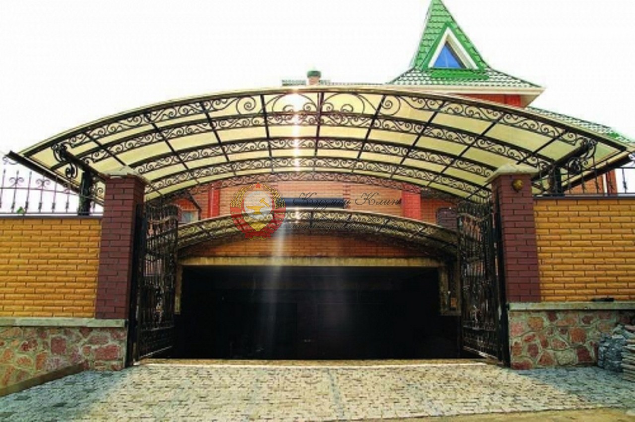 Автонавес широкий на въезд